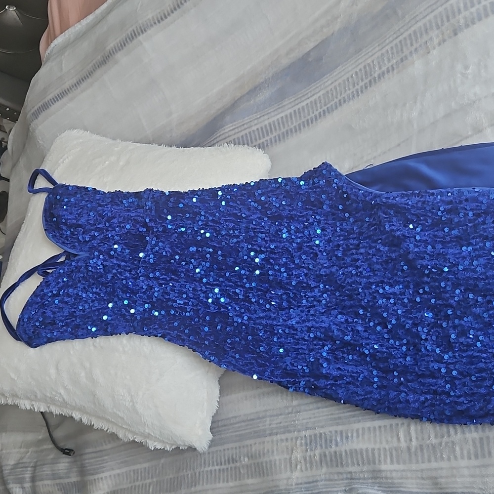 Blue dress,  prom, party  wedding. Size Small.